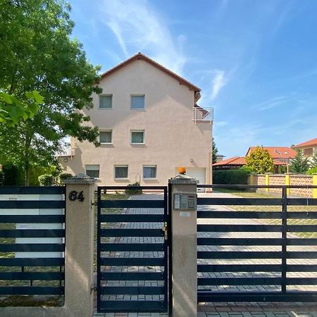 Apartament Aranypart Apartman Siófok Zewnętrze zdjęcie