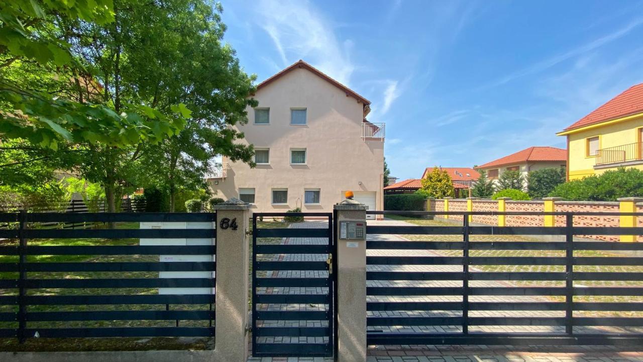 Apartament Aranypart Apartman Siófok Zewnętrze zdjęcie