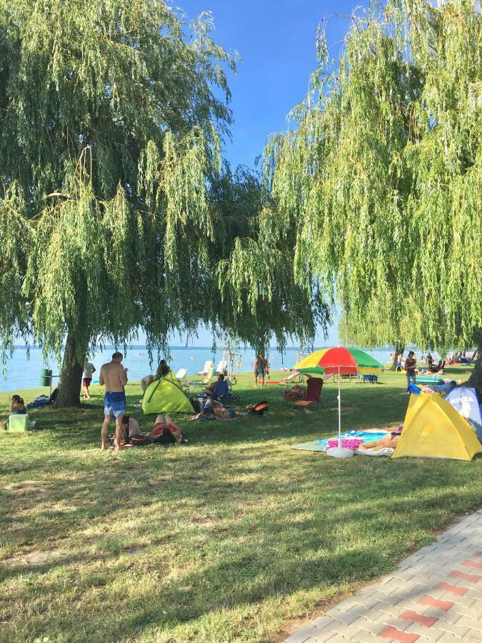 Apartament Aranypart Apartman Siófok Zewnętrze zdjęcie